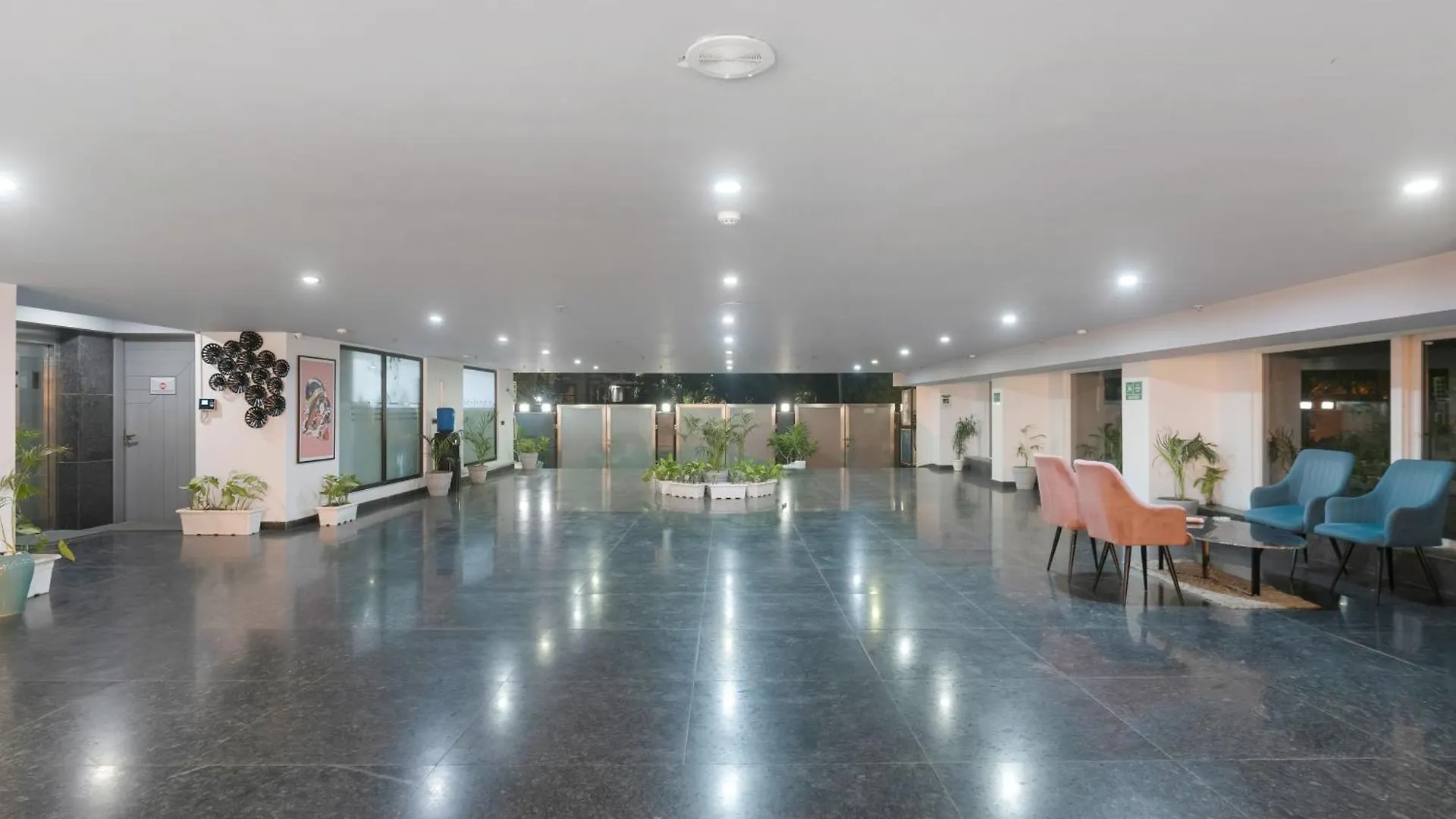 Bedchambers Luxurious Serviced Apartment In غورغاون 0*,  الهند