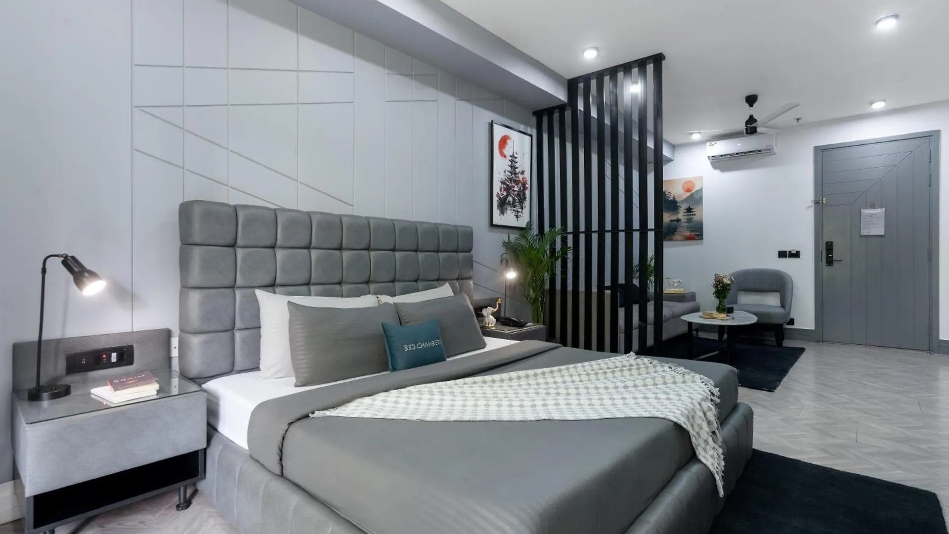 Bedchambers Luxurious Serviced Apartment In غورغاون