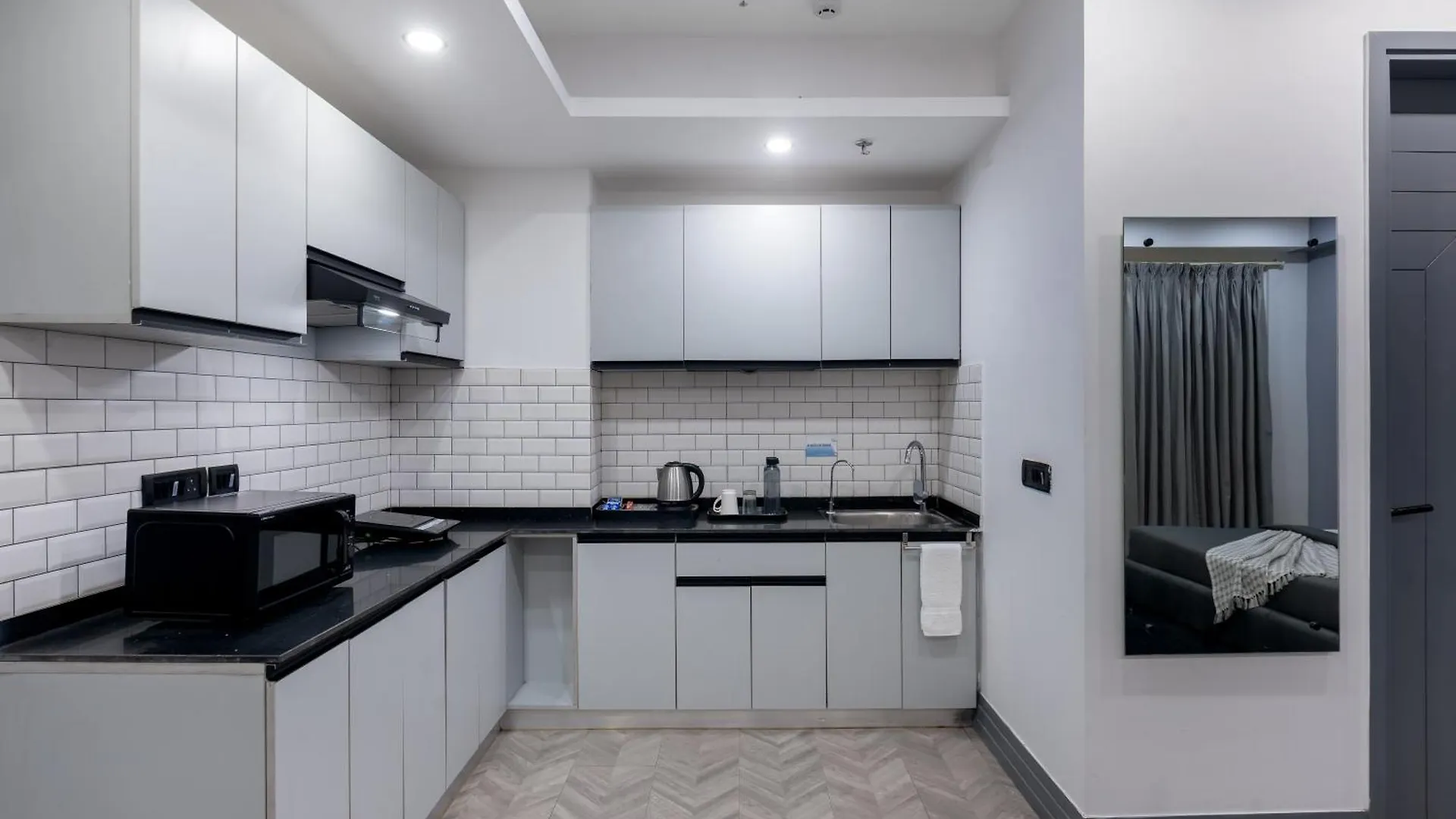 Bedchambers Luxurious Serviced Apartment In Gurgaon 0*,  India